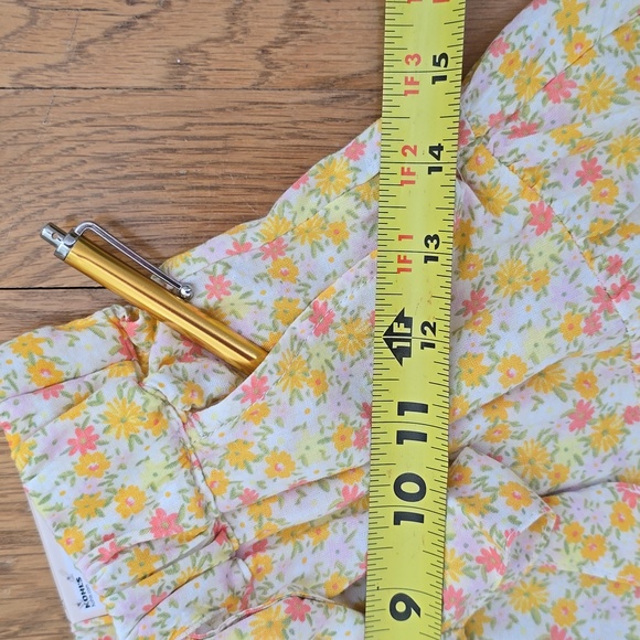 SO BRAND WOMENS JUNIOR SIZE YELLOW FLORAL SOFT SHORTS HIGH RISE SIZE XS - Picture 9 of 13